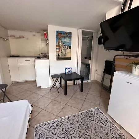 Apartment Monolocale 200m Dal Mare Di Clickaffitti